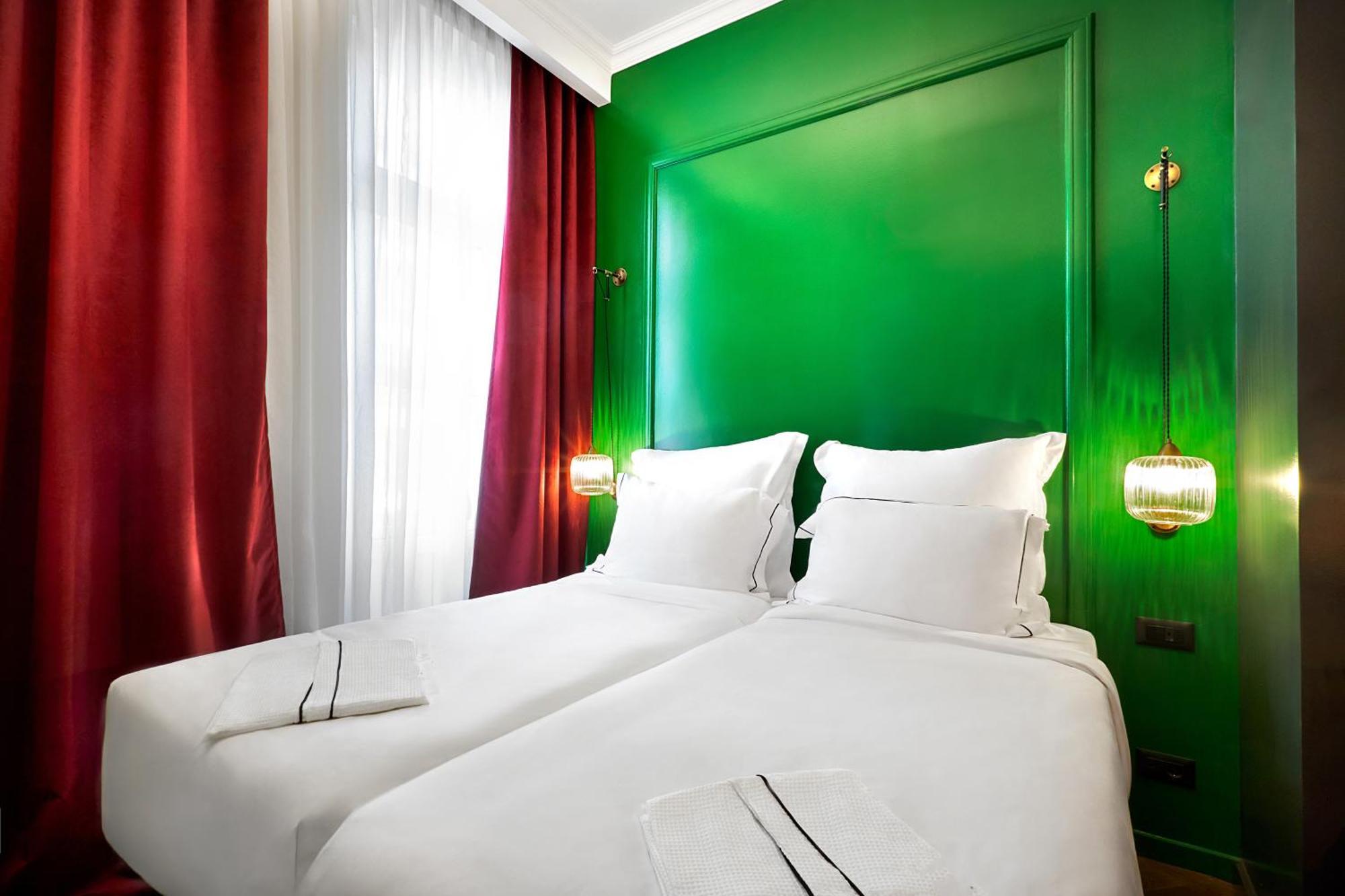 Soho Athinas 60 Hotell Aten Exteriör bild