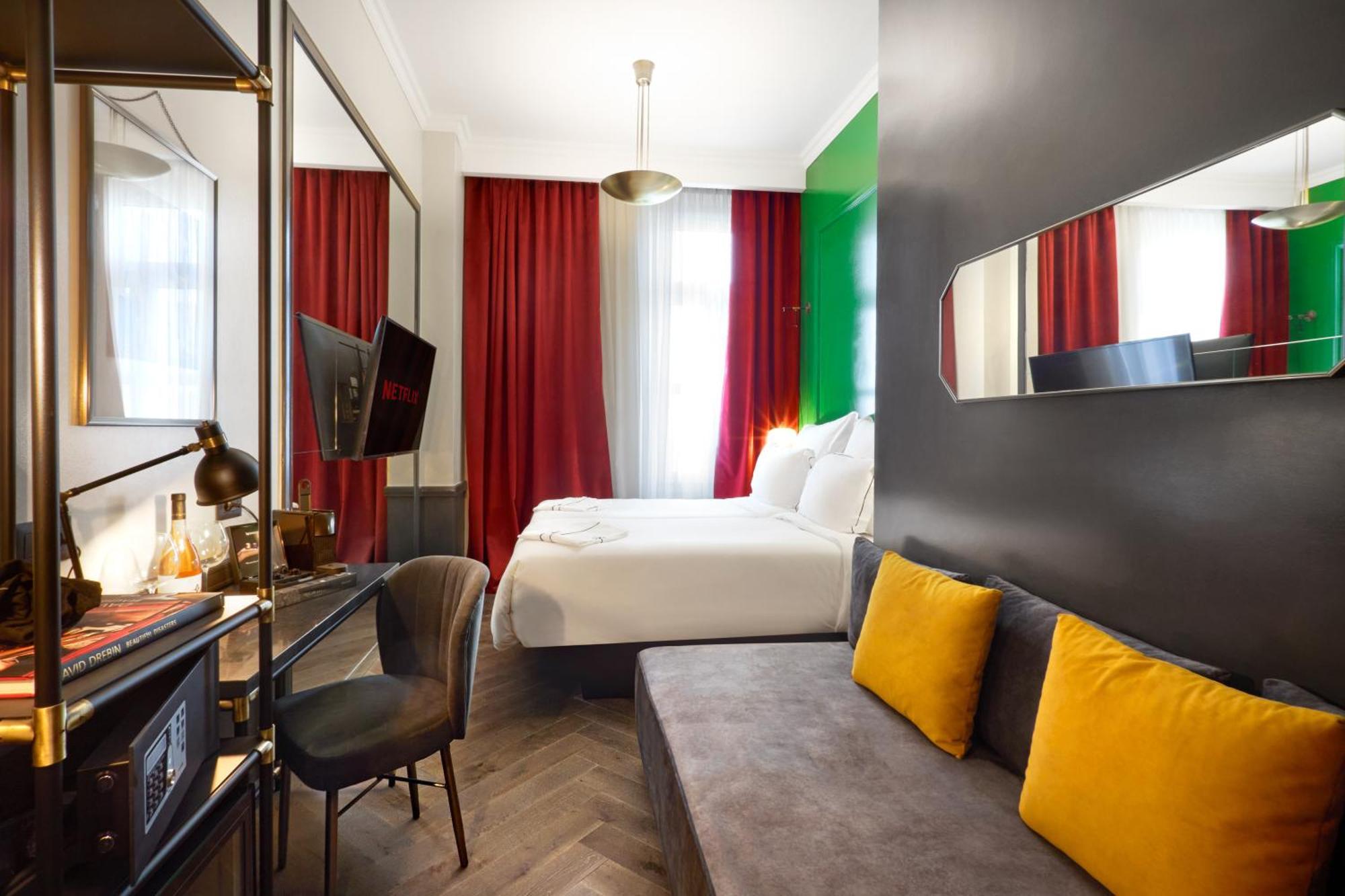 Soho Athinas 60 Hotell Aten Exteriör bild